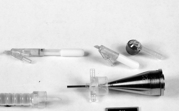 EYE SURGERY TOOLS - TIPS - CUTTERS - ETCETERA