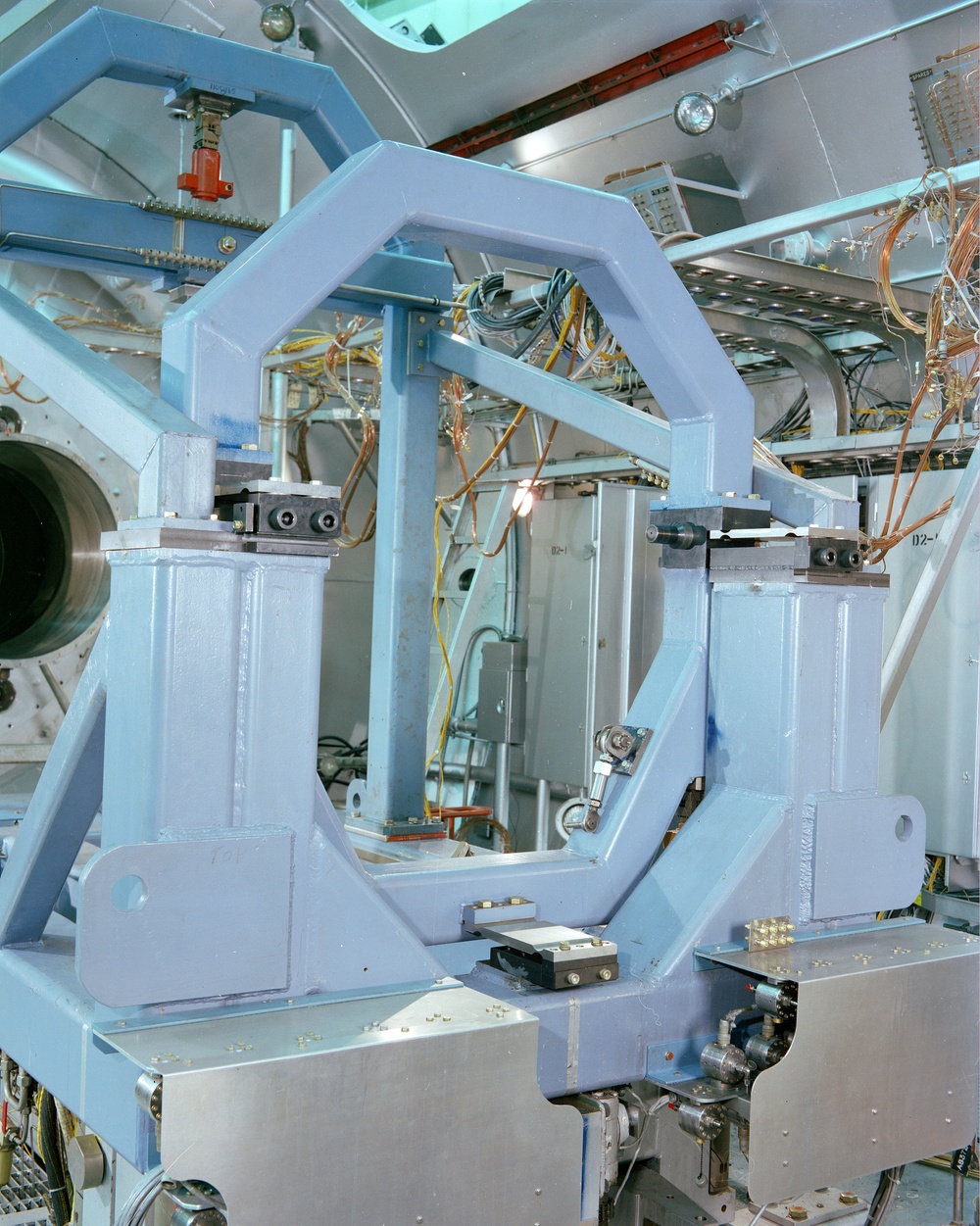 PROPULSION SYSTEMS LABORATORY PSL-3 THRUST STAND