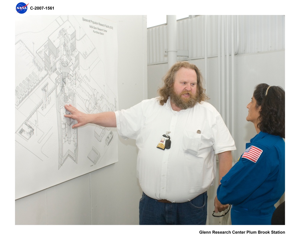 Visit to NASA Plum Brook Station by Astronaut Sunita Williams