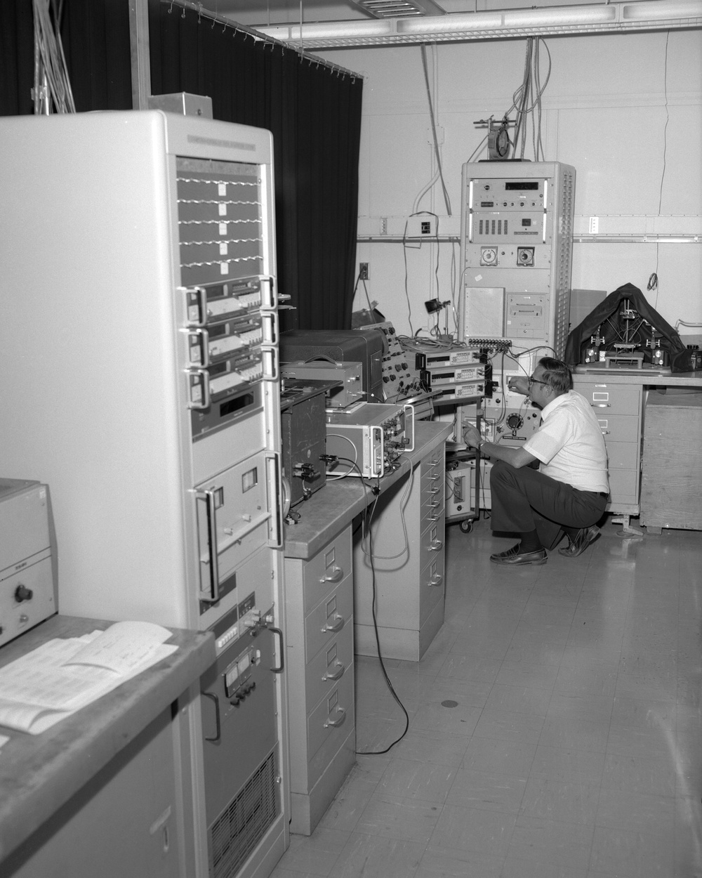 EXTERIORS AND INTERIORS OF THE SPACE POWER RESEARCH LABORATORY SPRL - ENERGY CONVERSION LABORATORY ECL - REDOX - RESEARCH ANALYSIS CENTER RAC - BASIC MATERIALS LABORATORY BML - VERTICAL LIFT FACILITY VLF