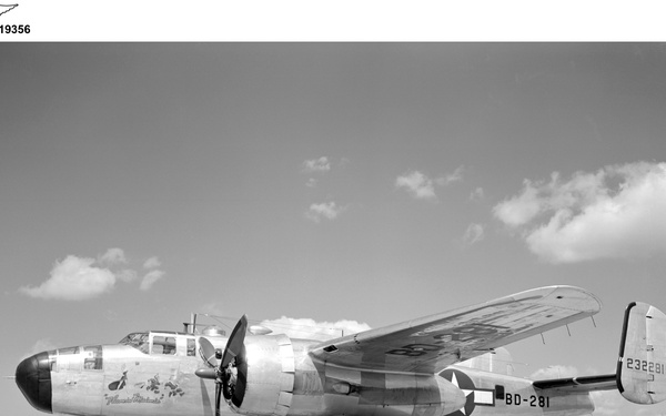 XB-25-E B-25 AIRPLANE SHOWING ANTI-ICE INSTALLATIONS