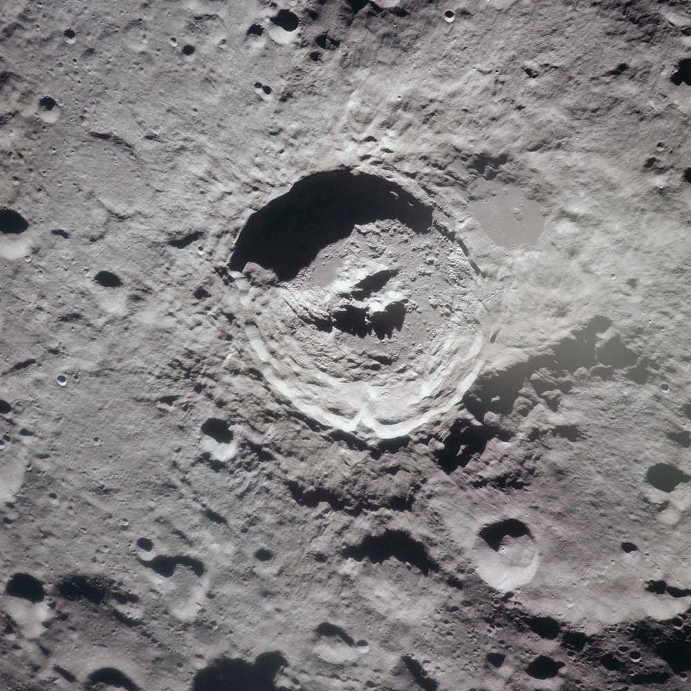 Apollo 16 Mission Image - Post-TEI view of the King Crater near latitude 5.5N, longitude 120.5E.