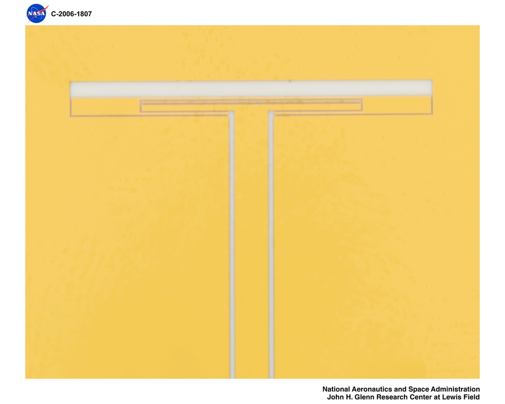 Dual Frequency Slot Antenna