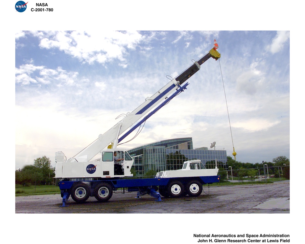 PNH HYDRAULIC MOBILE CRANE WITH GREG SCHADE
