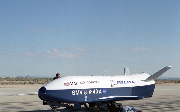 X-40A Space Manuever Vehicle