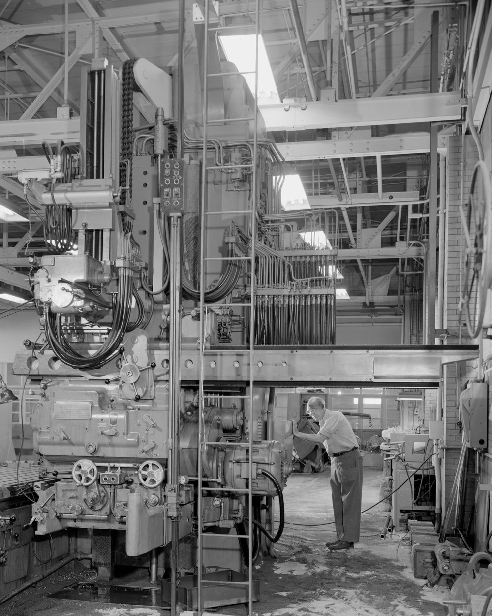 HYDROTEL IN BALDE SECTION OF THE TECHNICAL SERVICES BUILDING TSB