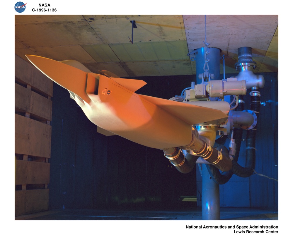 LOCKHEED SHORT TAKE OFF VERTICAL LANDING STOVL MODEL IN 9X15 FOOT WIND TUNNEL