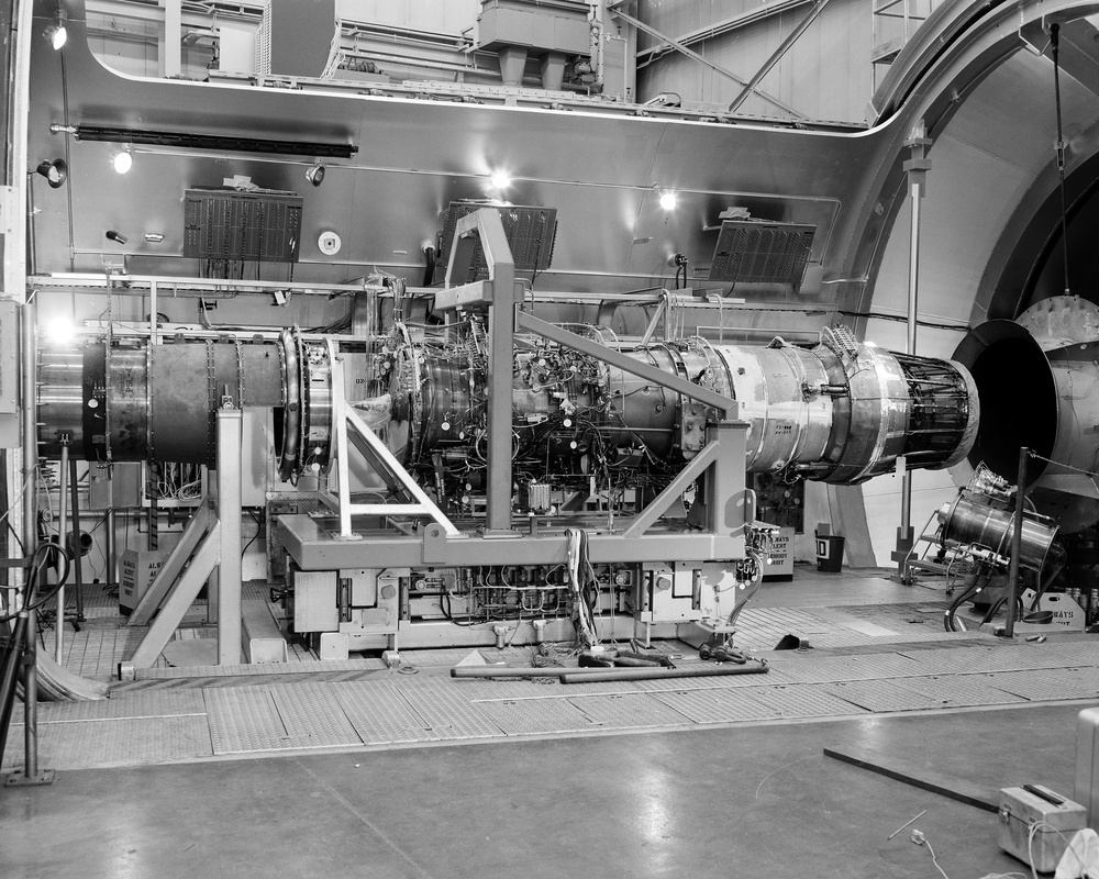F-100 PW 1128 ENGINE INSTALLATION IN PROPULSION SYSTEM LABORATORY PSL-3