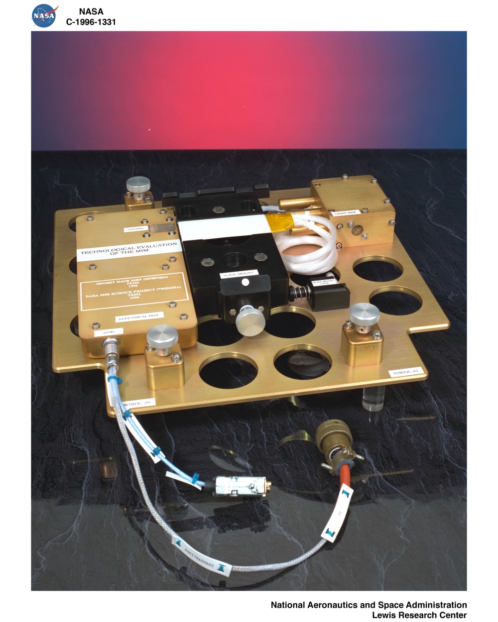 TECHNOLOGICAL EVALUATION OF THE MICROGRAVITY ISOLATION MOUNT HARDWARE