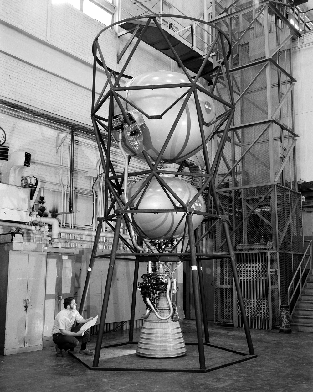 RPM RESEARCH PROPULSION MODULE MOCK UP