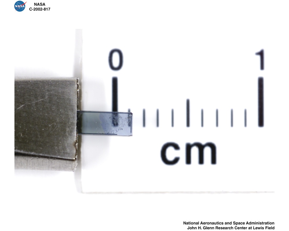 HIGH TEMPERATURE SINGLE CRYSTAL SILICON CARBIDE ANEMOMETER FOR OPERATION UP TO 600 DEGREES