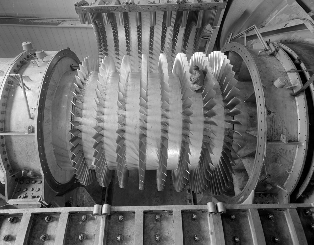 MAIN DRIVE COMPRESSOR IN THE MAIN DRIVE BUILDING OF THE 10X10 FOOT WIND TUNNEL