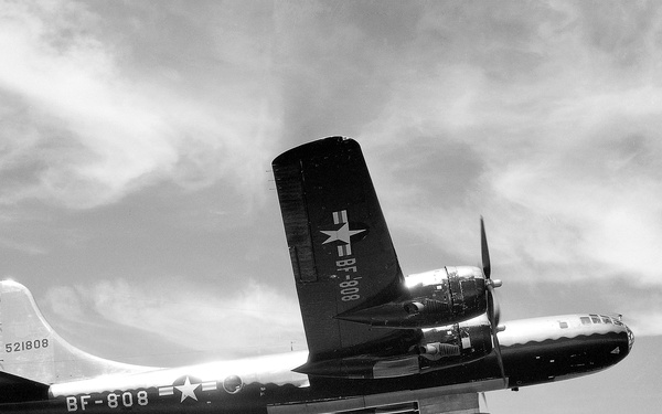 B-29 AIRPLANE FLIGHT TEST WITH TG-180 ENGINE RUNNING