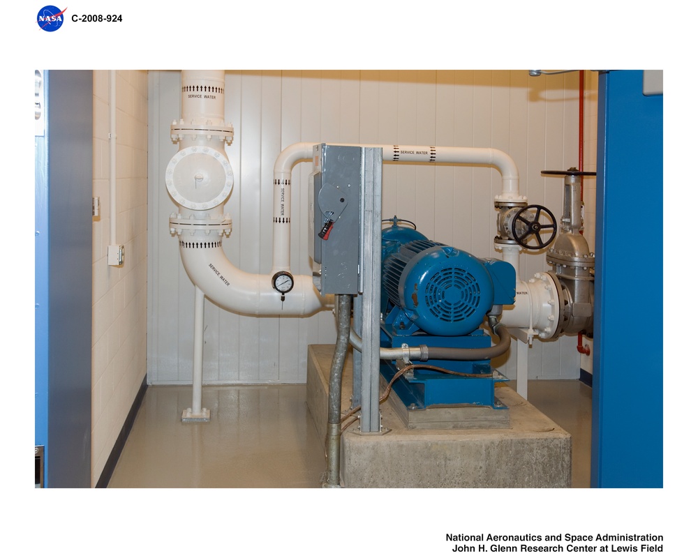 Shop area of the Altitude Combustion Stand