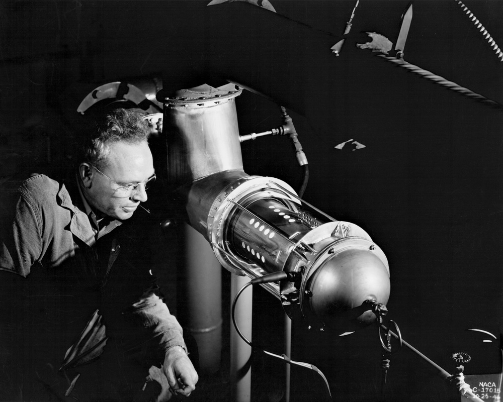 RAM JET MODEL AND BURNER LINER