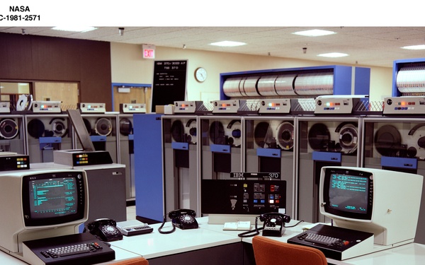 370 COMPUTER IN RESEARCH ANALYSIS CENTER RAC BUILDING