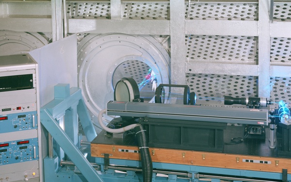 LASER LDV INSTALLATION IN THE 8X6 FOOT WIND TUNNEL