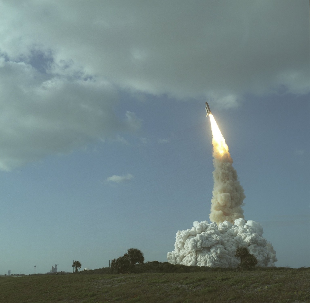 STS-31 Launch