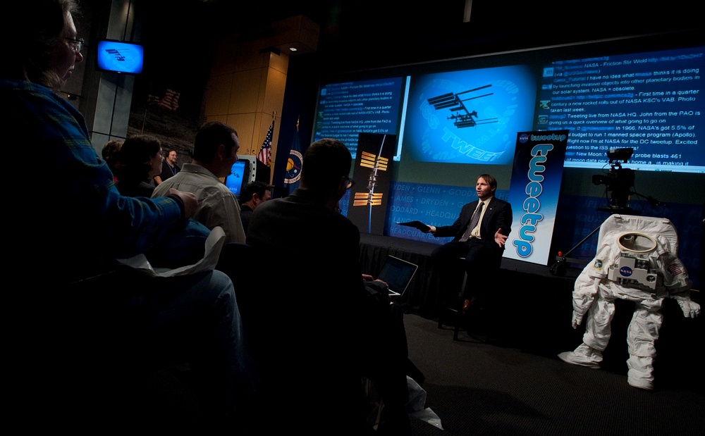 NASA Live Tweetup Event with International Space Station