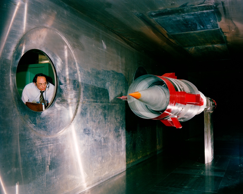 SCR INLET IN THE 10X10 FOOT WIND TUNNEL