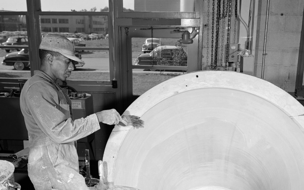 51 INCH FIBERGLASS BELLMOUTH FORM