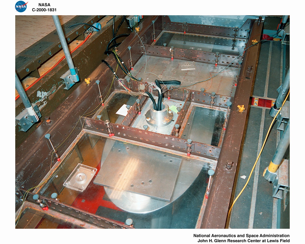 ERJ-170 HAMILTON SUNSTRAND IN THE ICING RESEARCH TUNNEL IRT