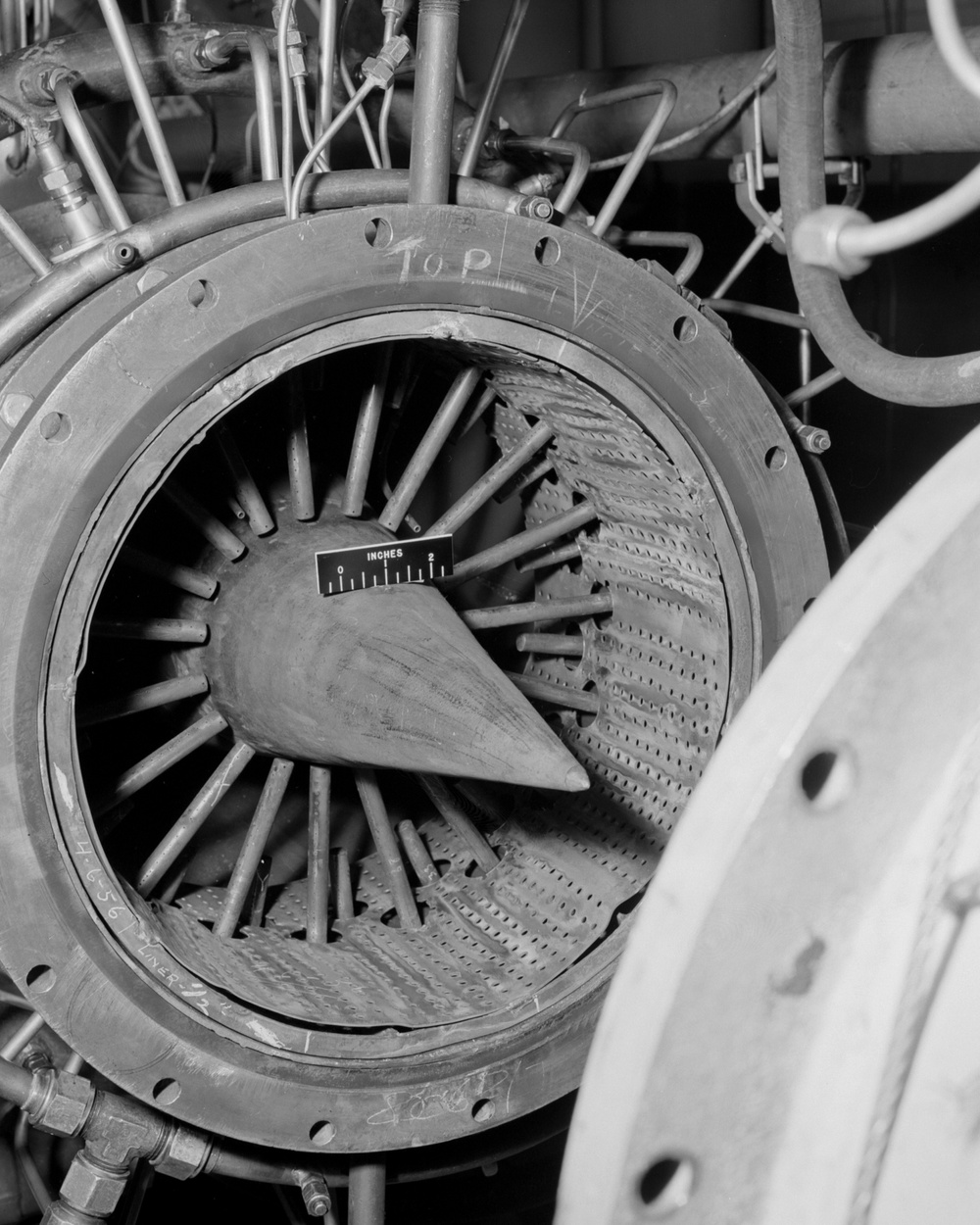 SCREECH ARRESTOR IN 16 INCH RAM JET