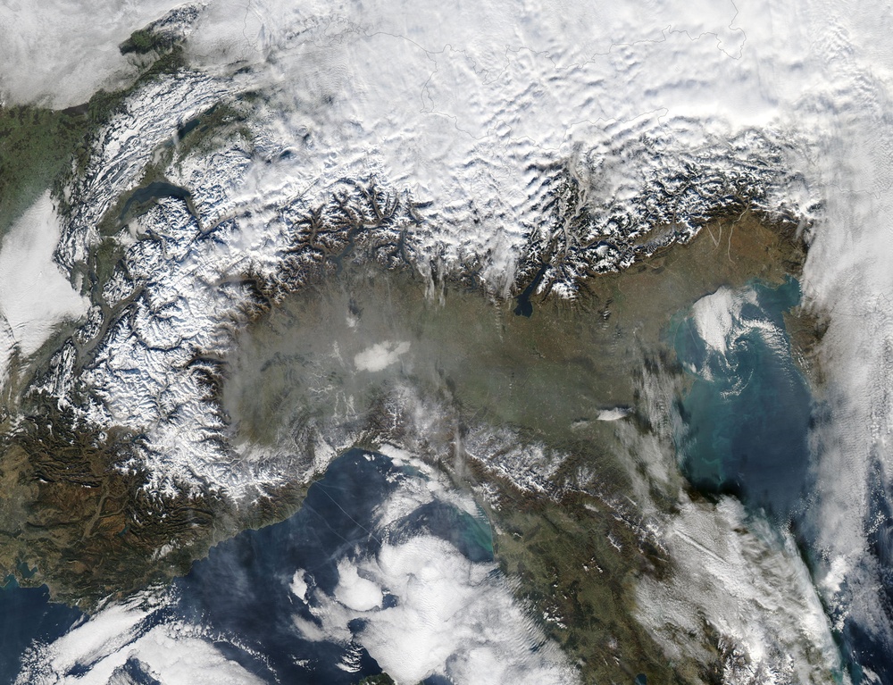 Smog in Northern Italy: Natural Hazards