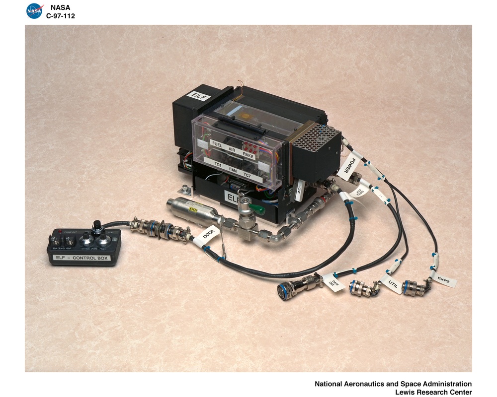 MICROGRAVITY GLOVEBOX EXPERIMENT ENCLOSED LAMINAR FLAMES