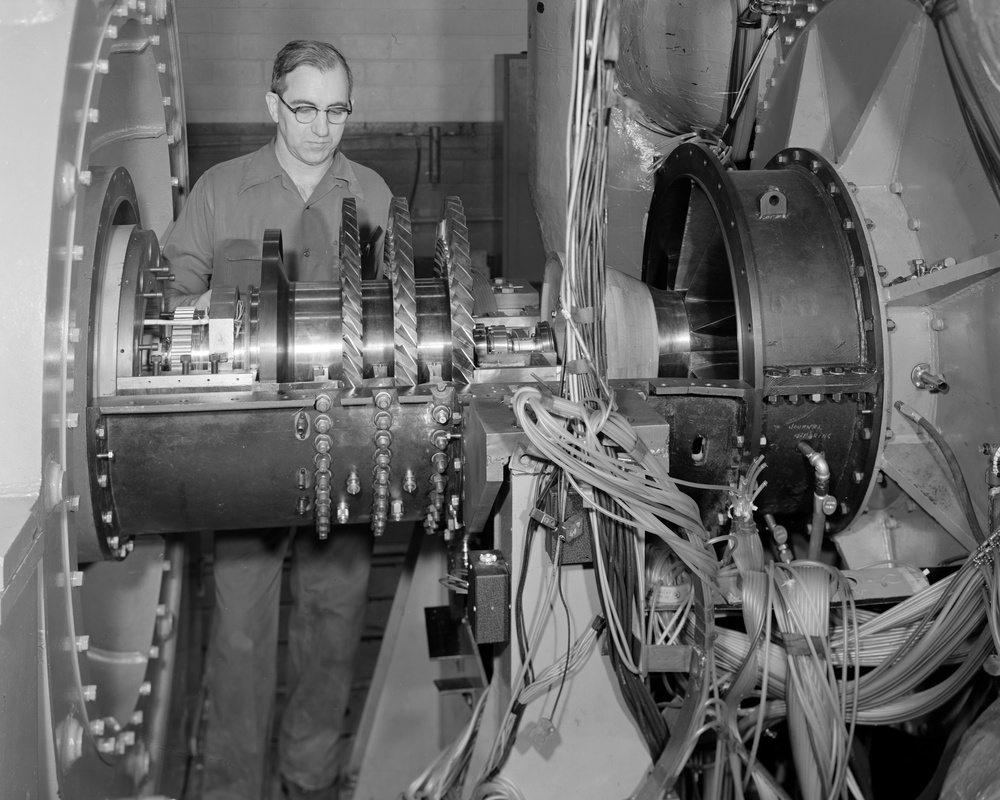 TWIN SPOOL COMPRESSOR