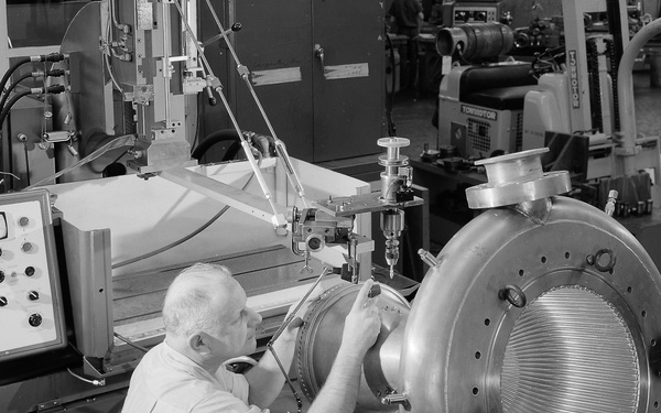 ELECTRIC DISCHARGE MACHINES WITH TURBINE BLADE AND ROCKET ENGINE AT THE TECHNICAL SERVICES BUILDING TSB