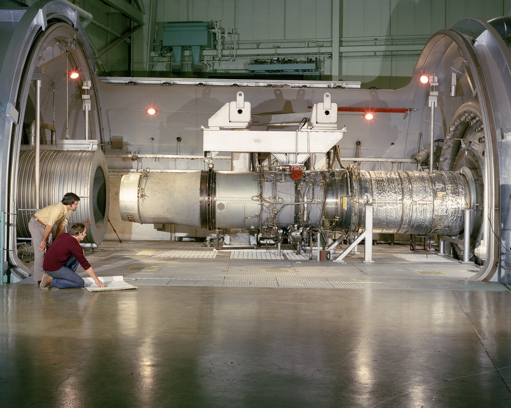 JT-8D-109 INSTALLATION