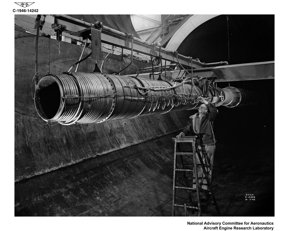 RAM JET INSTALLATION IN THE ALTITUDE WIND TUNNEL AWT