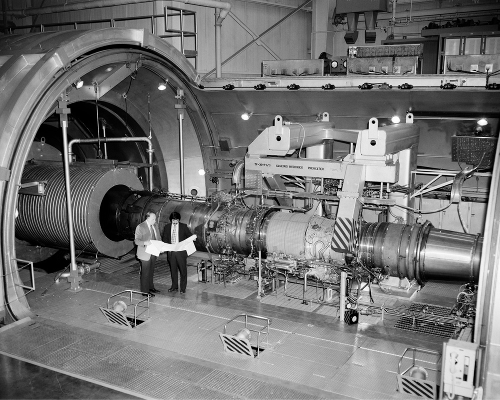 TF-30 ENGINE