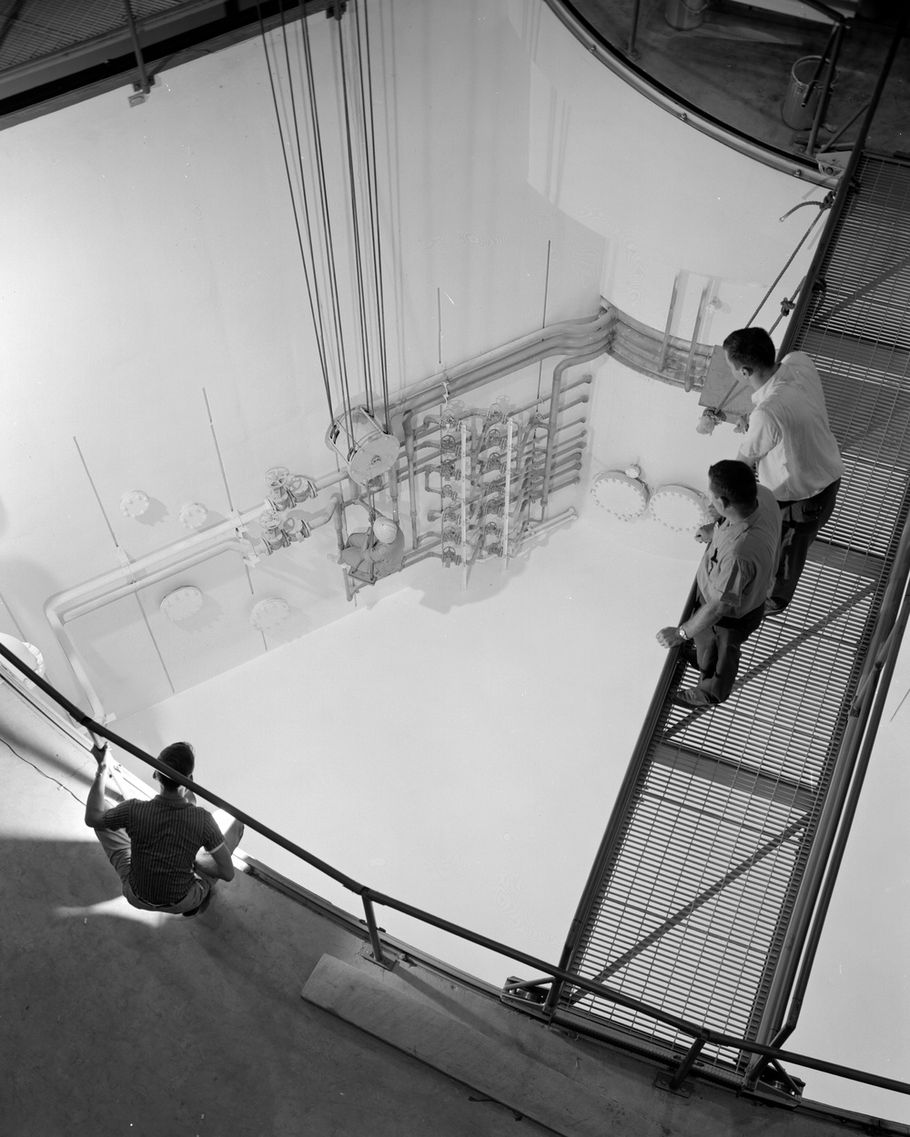 HOT ROOM DOORS AND WATER RESERVOIRS AROUND REACTOR CORE IN NUCLEAR REACTOR AT NASA PLUM BROOK STATION SANDUSKY OHIO