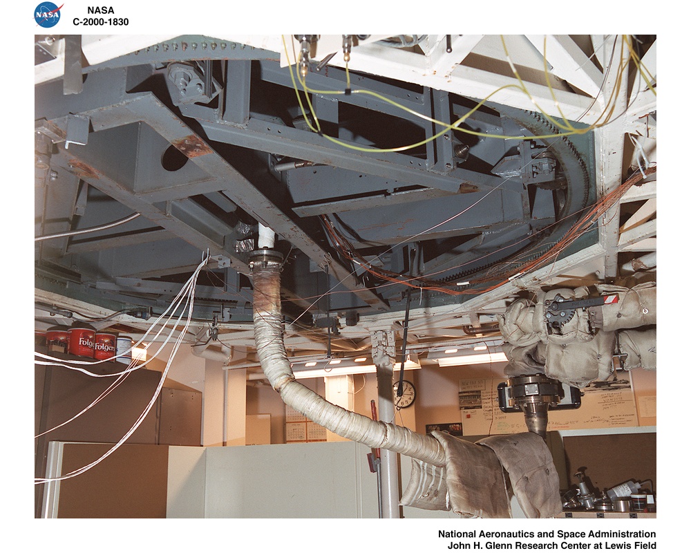 ERJ-170 HAMILTON SUNSTRAND IN THE ICING RESEARCH TUNNEL IRT
