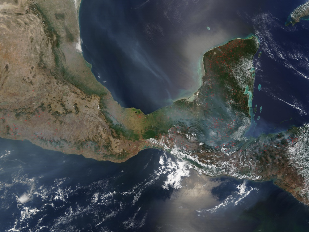 Smoke from Fires in Central America Drifts over Texas: Image of the Day