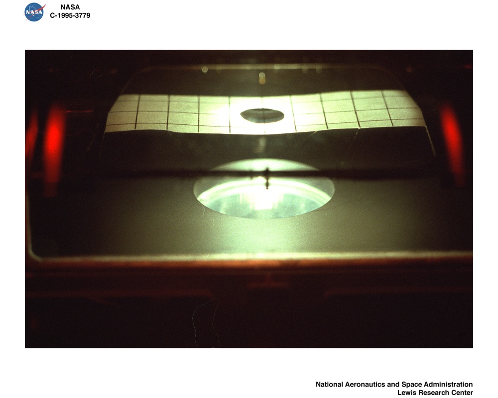 JAMIC JAPANESE MICROGRAVITY CENTER TEST RESULTS FOR FLAME SPREAD AND RADIATIVE IGNITION 10 SECOND DROP TESTS