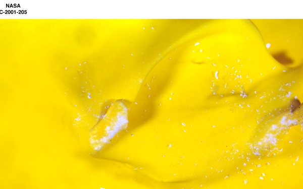 IMPASTO PAINT PALLETTE FROM THE SMITHSONIAN INSTITUTION - AO CLEANED PAINT YELLOW B SMITHSONIAN PALLETTE