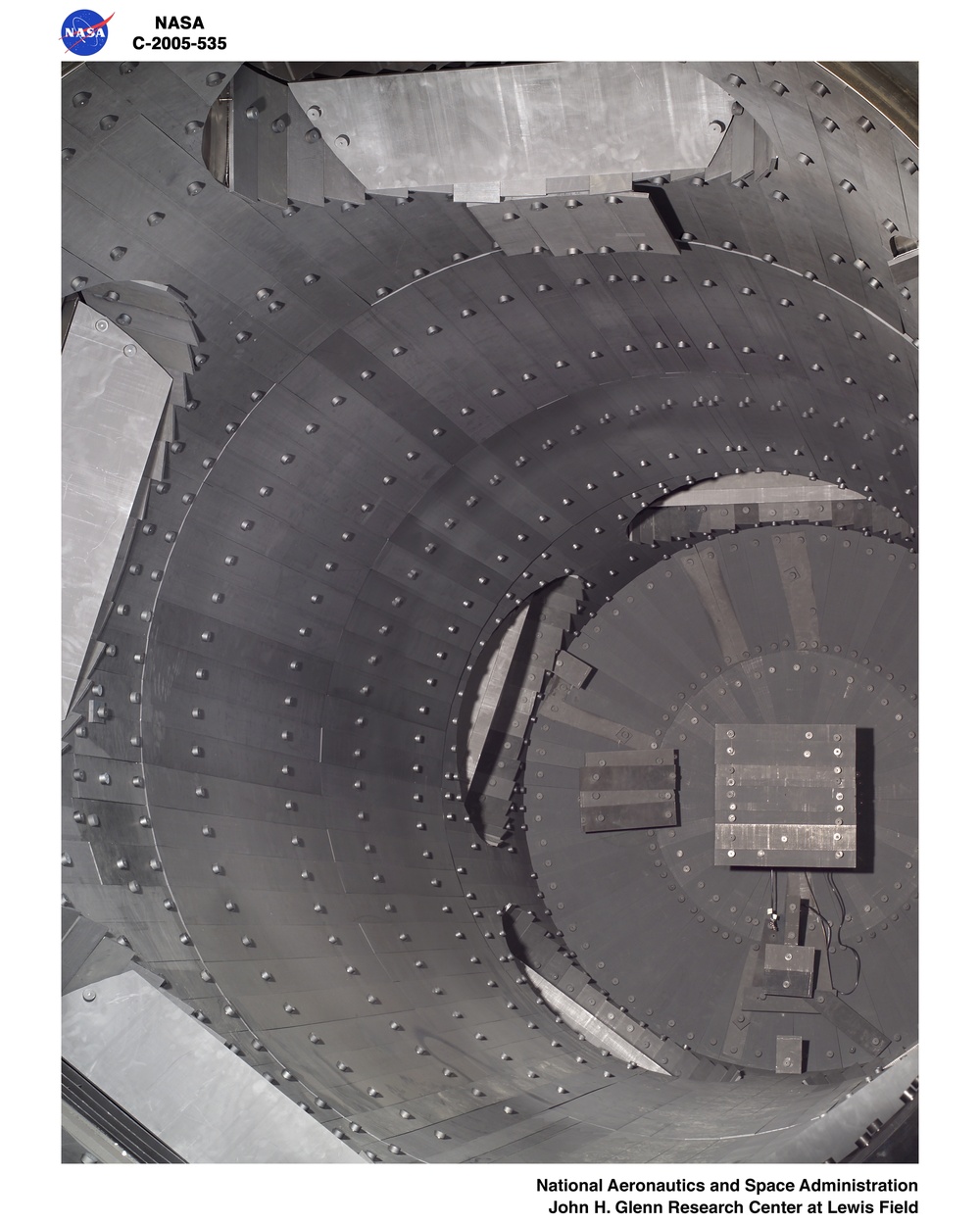 VF 16 (Vacuum Facility) in EPL (Electric Propulsion Laboratory)