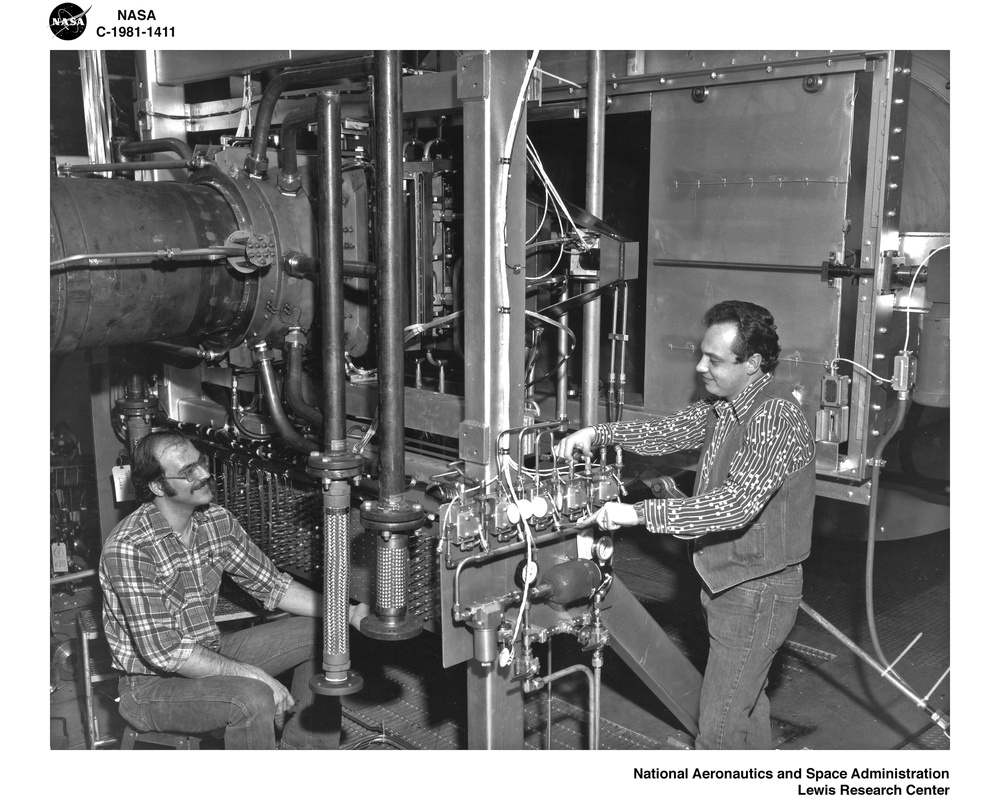 MECHANICS AND TECHNICAL SERVICES ASSIGNED TO THE ARMY OFFICE