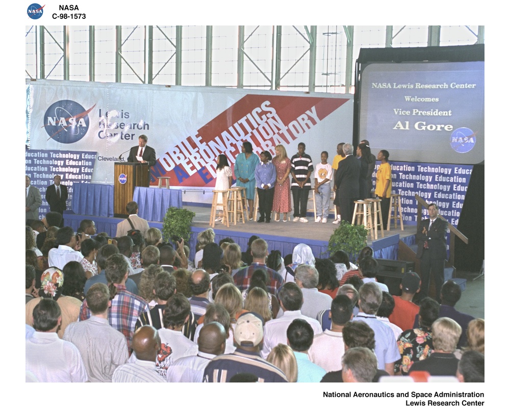 VISIT BY  VICE PRESIDENT AL GORE