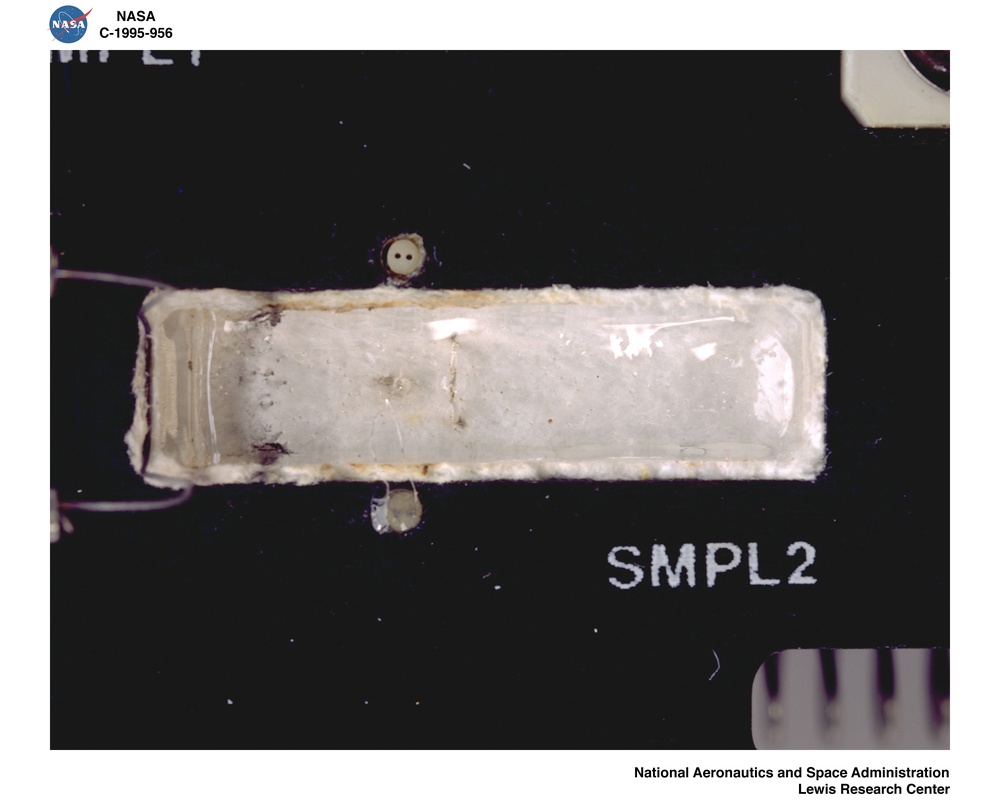 SOLID SURFACE COMBUSTION EXPERIMENT SSCE FLIGHT FUEL SAMPLES - POST FLIGHT SHOTS