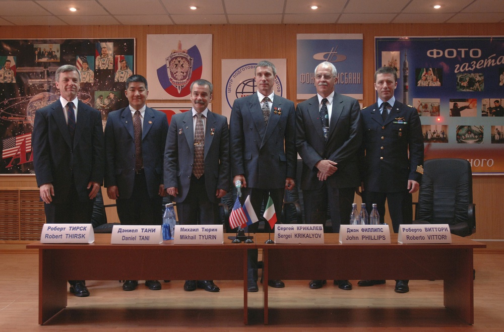 Expedition 11 Press Conference
