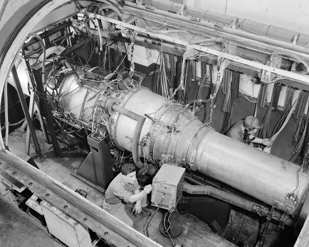 J-65 W-4 ENGINE