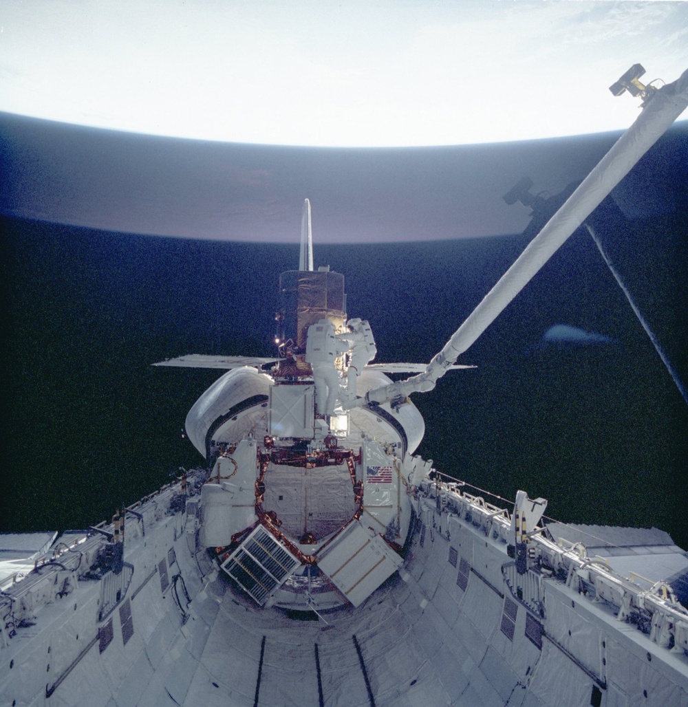 Repairing the Solar Maximum Mission Satellite