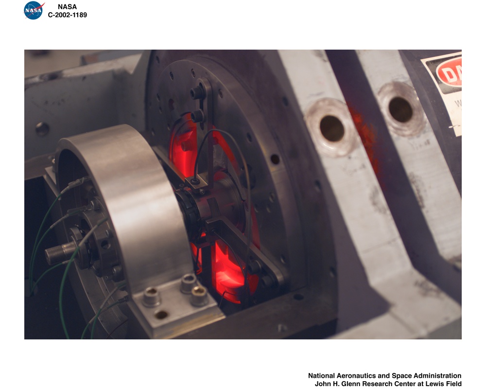 HIGH TEMPERATURE MAGNETIC BEARING TEST RIG AT 1000 DEGREES FARENHEIDT