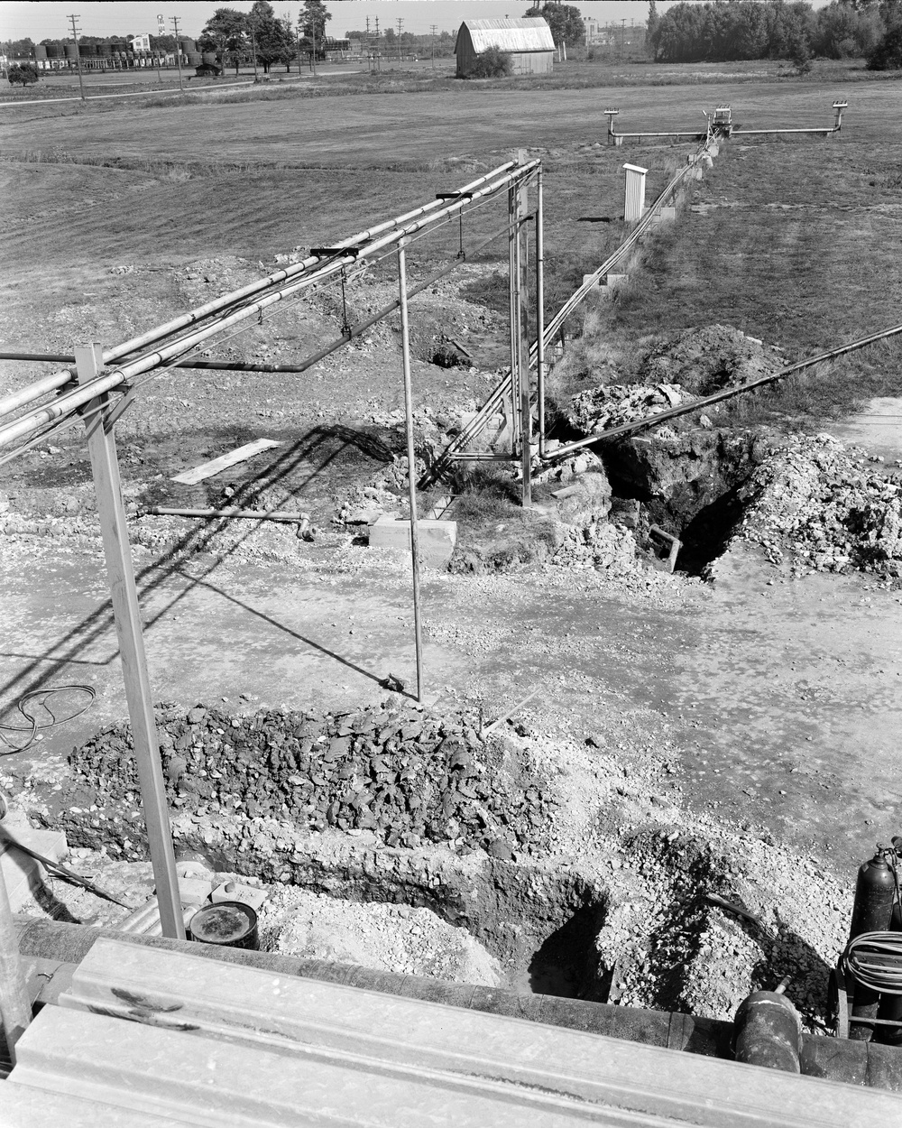 REACTOR CONSTRUCTION OF HIGH PRESSURE WATER SYSTEM A J SITE AT NASA PLUM BROOK STATION