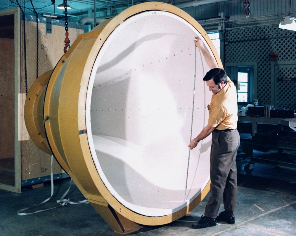 ALTITUDE WIND TUINNEL AWT PHOTOS