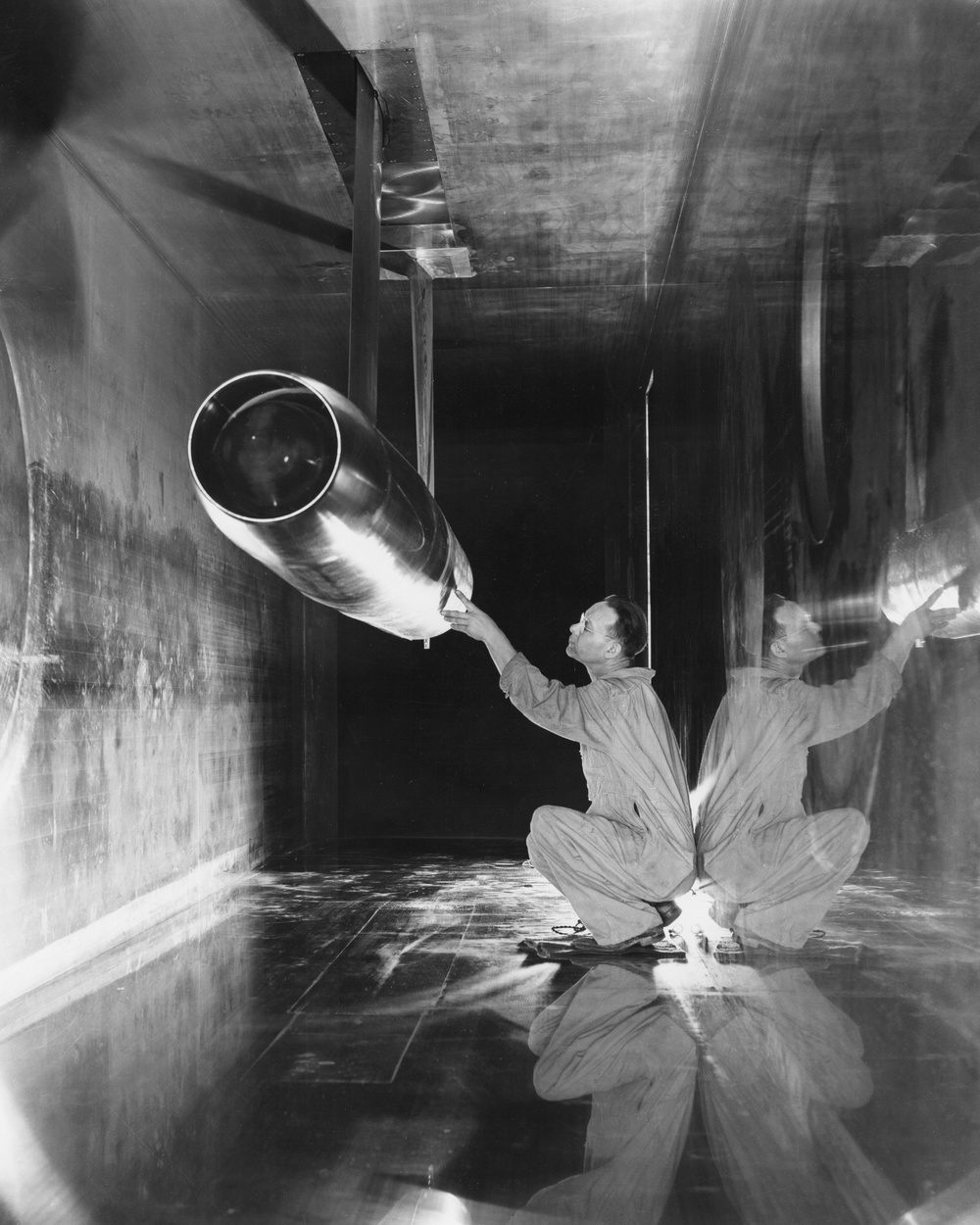 NACA 16 INCH RAM JET IN 8X6 FOOT SUPERSONIC WIND TUNNEL